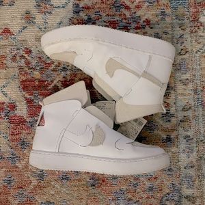 Nike Sneakers 9.5/10